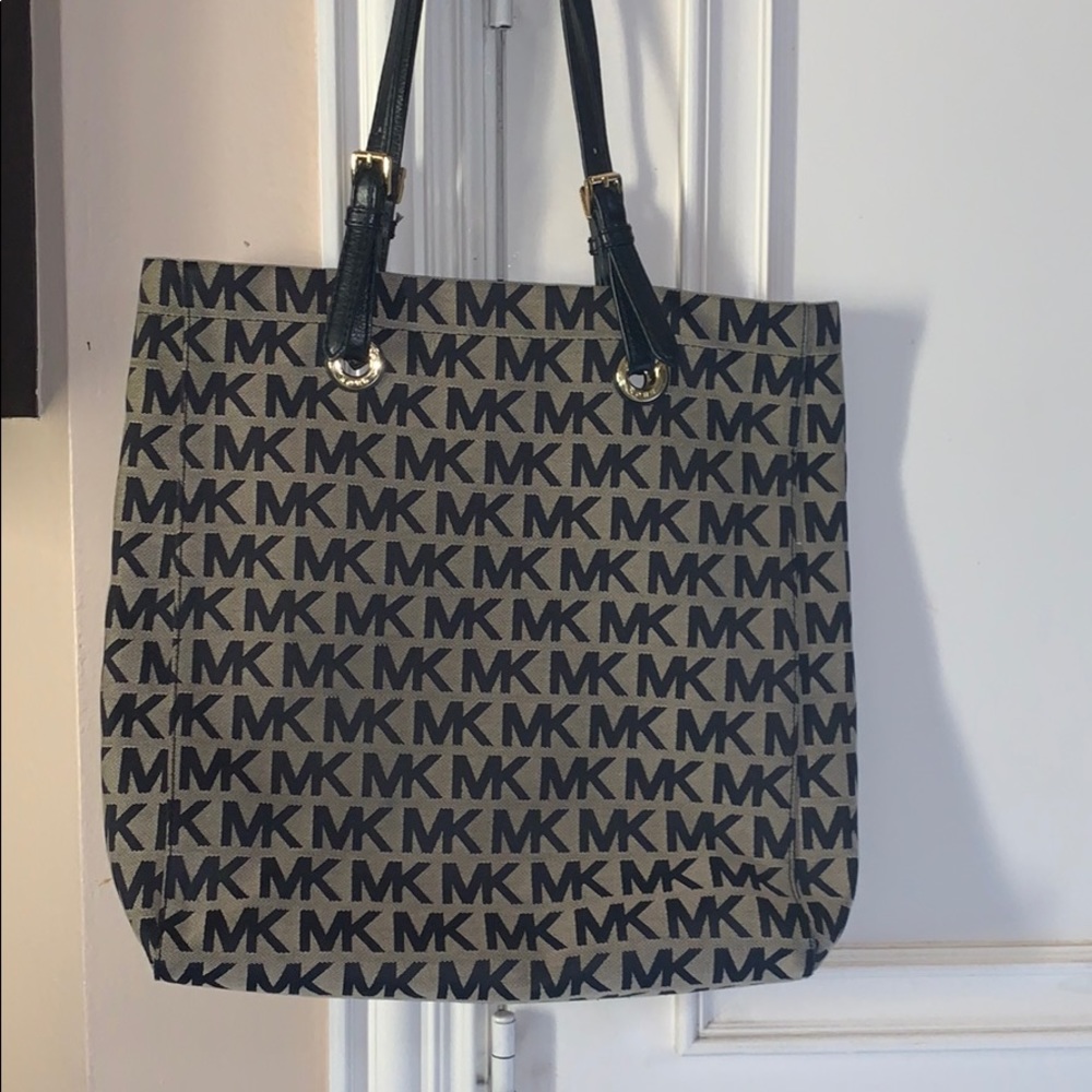 Michael Kors Tote Bag - Picture 1 of 3